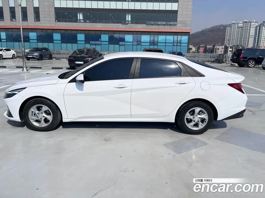 Hyundai AVANTE — фото 9