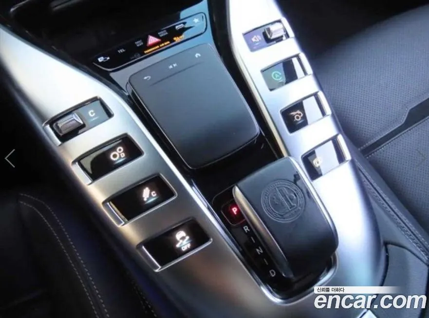 Mercedes-Benz AMG GT — фото 10