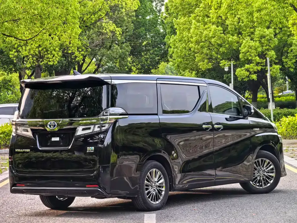 Toyota Vellfire 2021 из CN, фото 9
