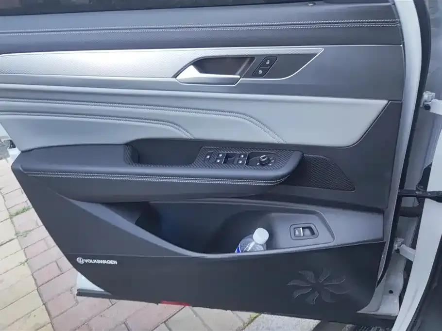 Volkswagen Tavendor 2024 из CN, фото 4