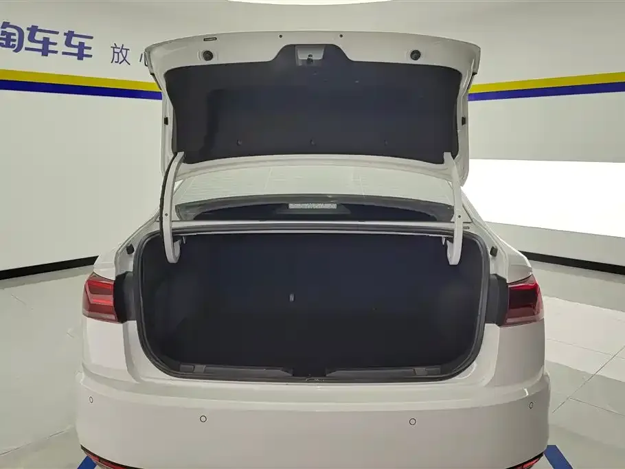 Volkswagen Bora 2021 из CN, фото 3