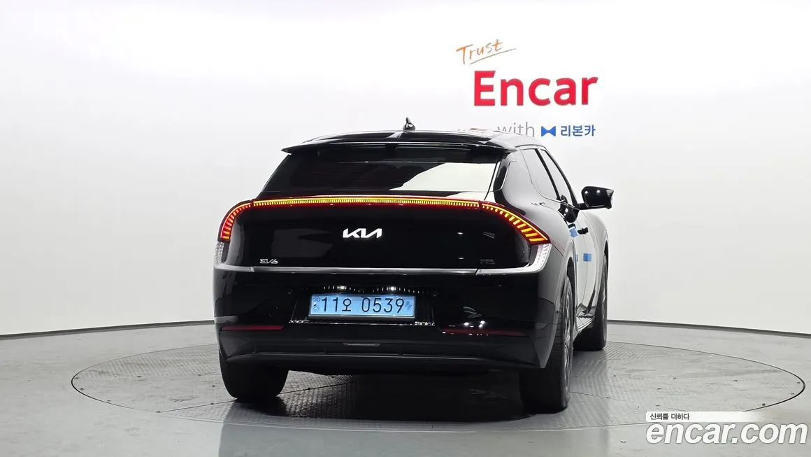 Kia EV6 — фото 2