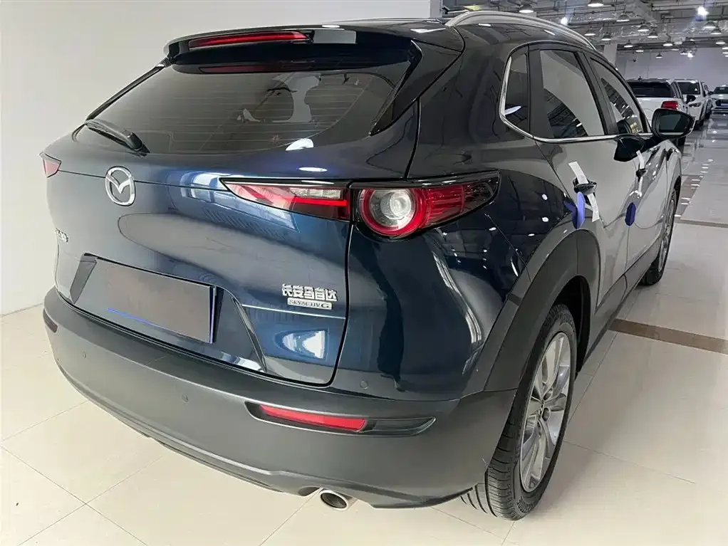 Mazda CX-30 — фото 10