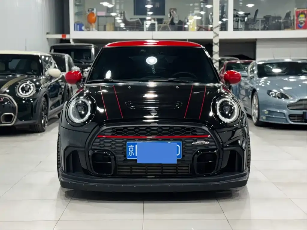 MINI JCW (John Cooper Works) — фото 9