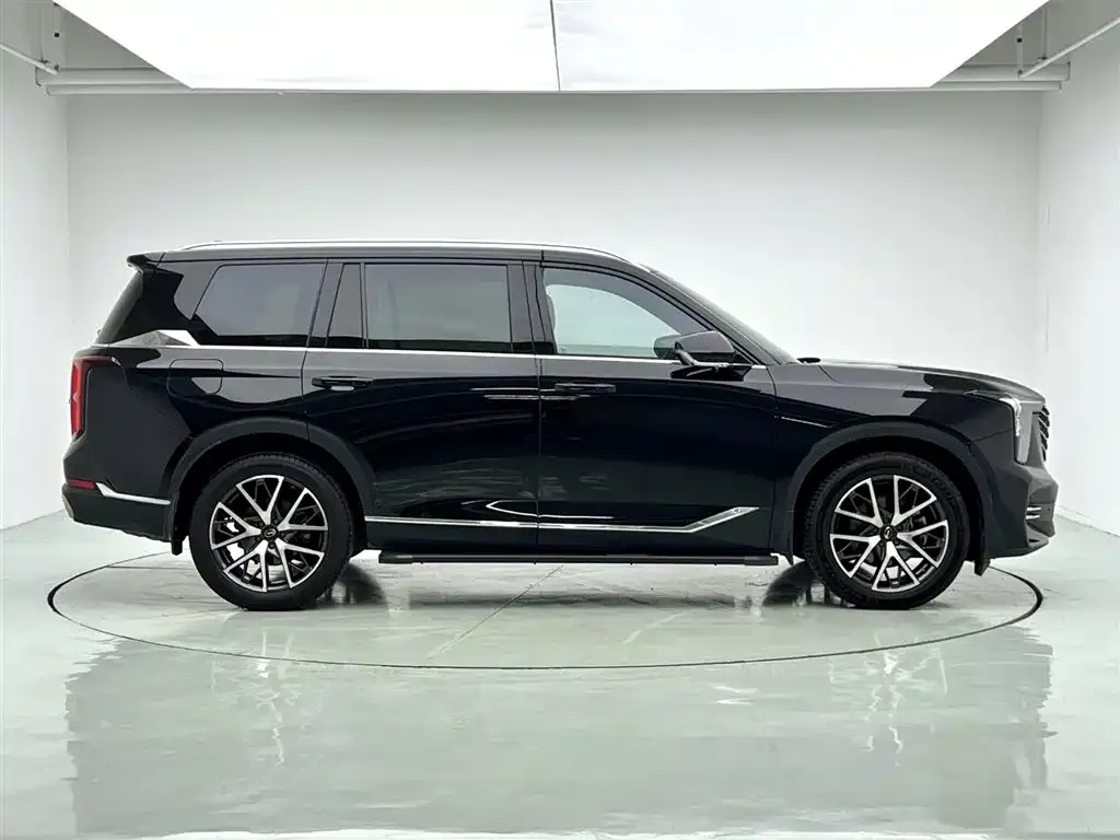 GAC Motor Trumpchi GS8 — фото 2