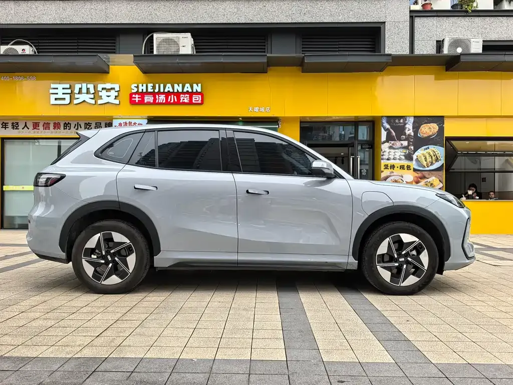 Geely Galaxy E5 2025 из CN, фото 9