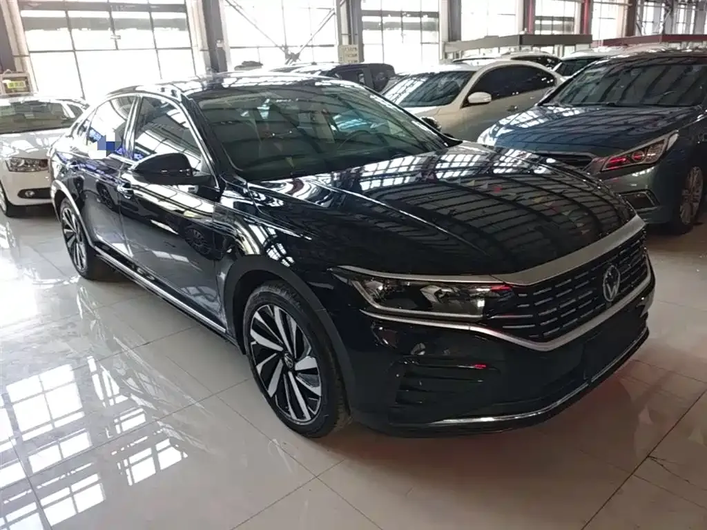 Volkswagen Passat — фото 4