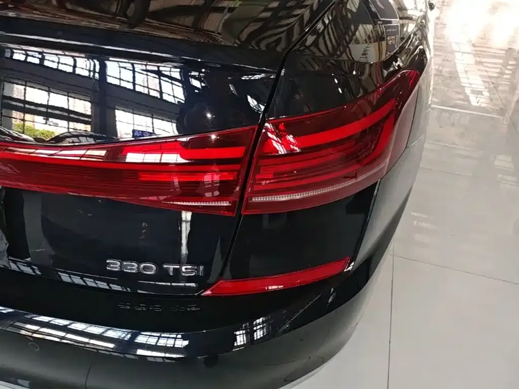 Volkswagen Passat — фото 5
