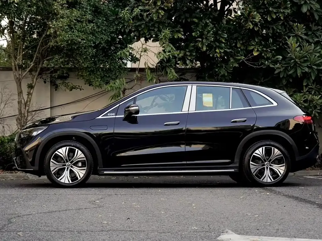 Mercedes-Benz EQE SUV 2026 из CN, фото 10