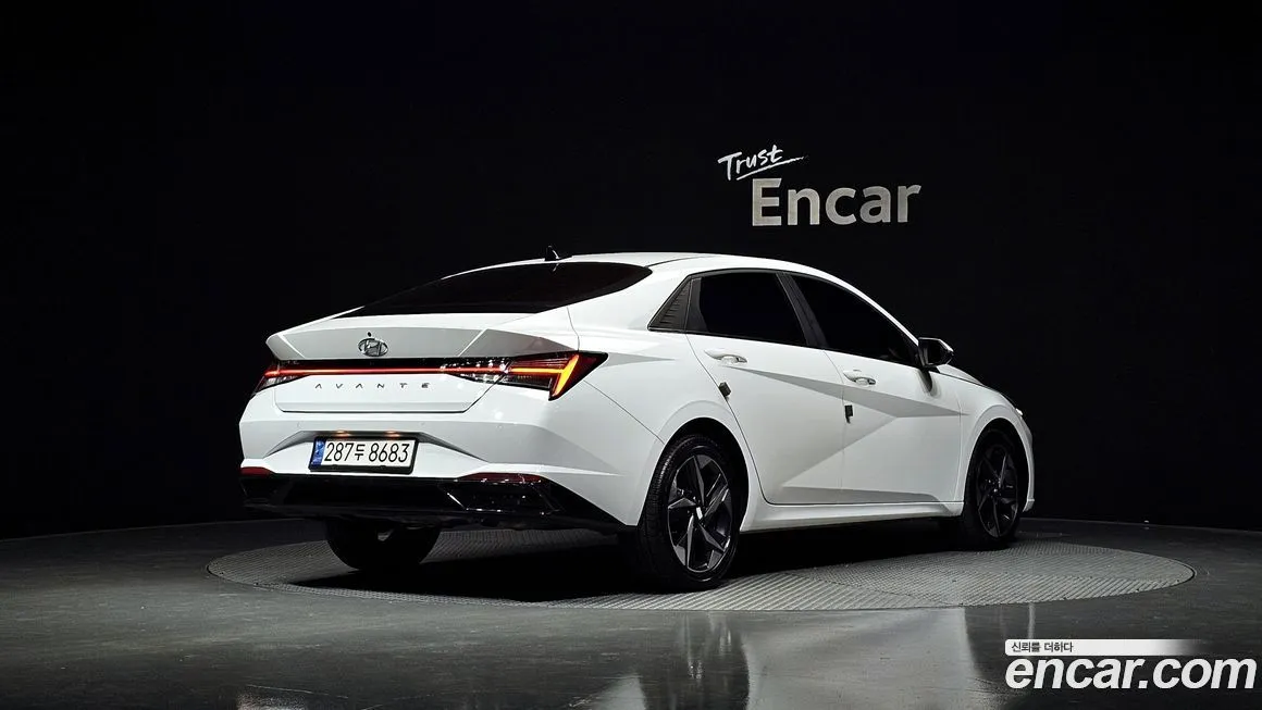 Hyundai AVANTE — фото 5