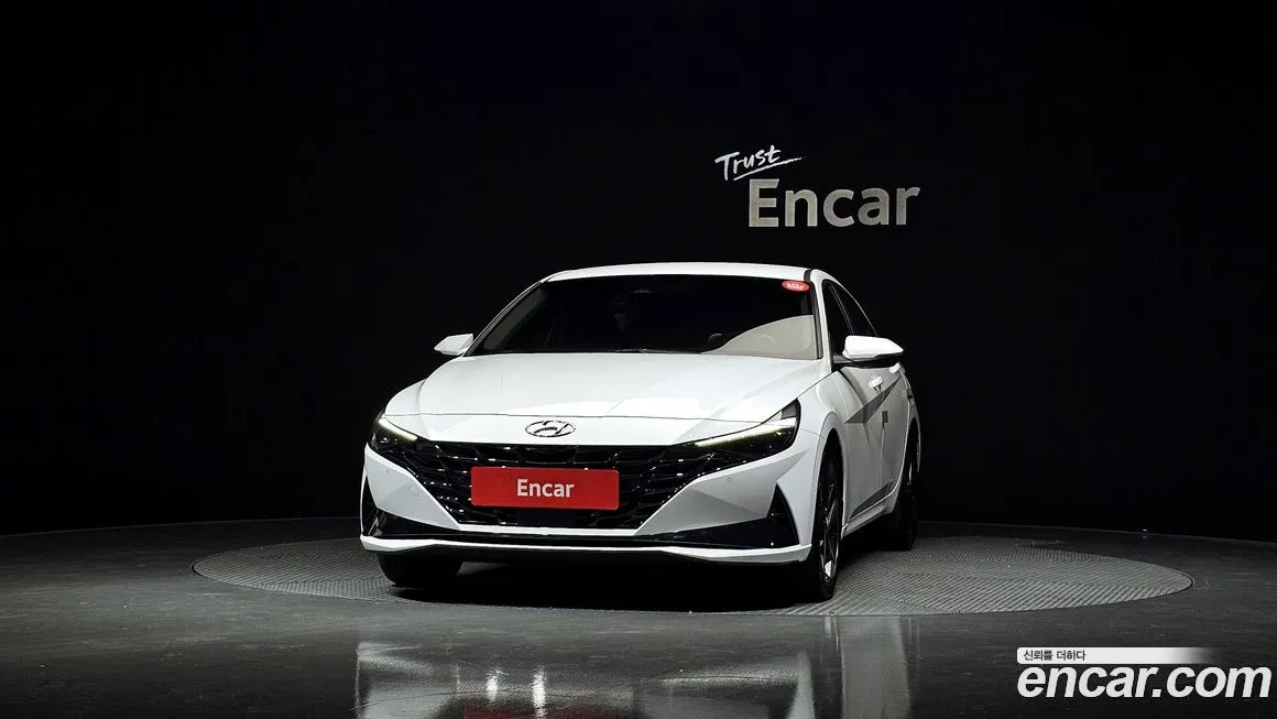 Hyundai AVANTE — фото 4