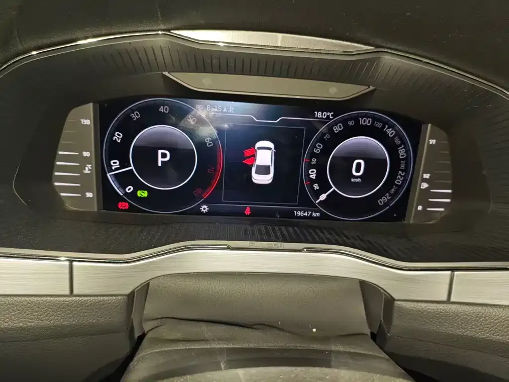 Skoda Superb 2022 из CN, фото 5