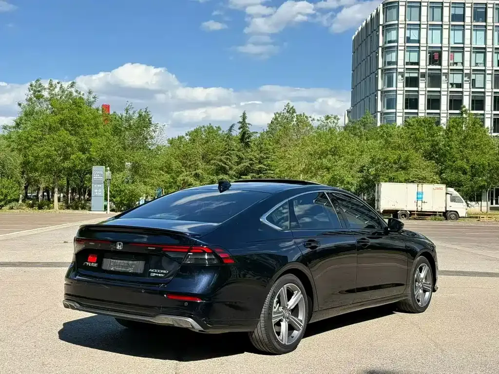Honda Accord New Energy 2024 из CN, фото 8