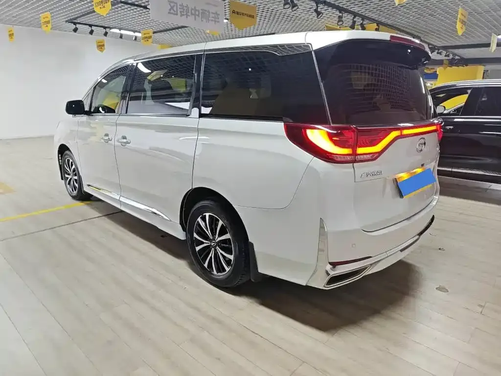 GAC Motor Trumpchi M8 — фото 2