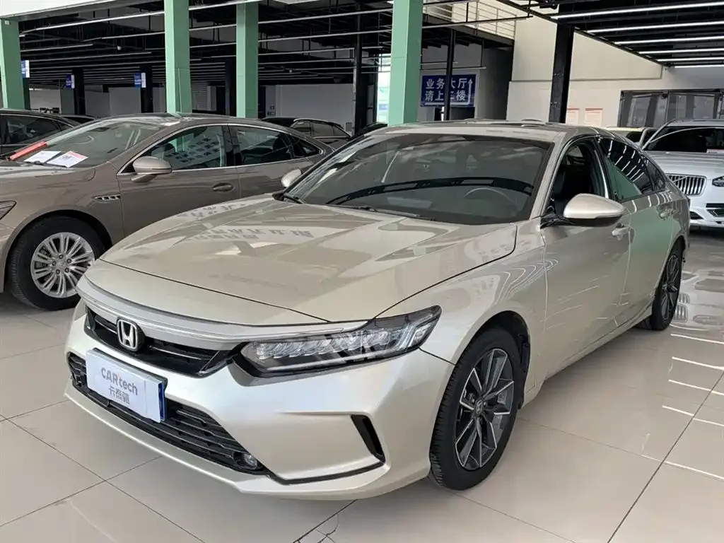 Honda Inspire — фото 1