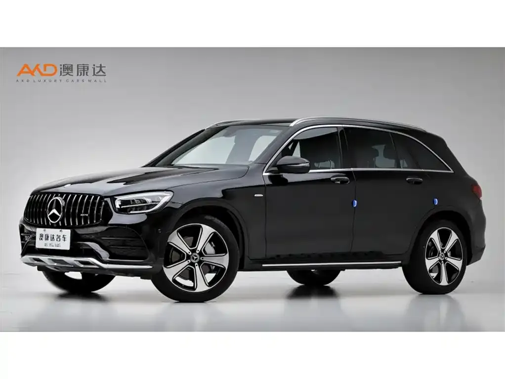 Mercedes-Benz GLC — фото 1