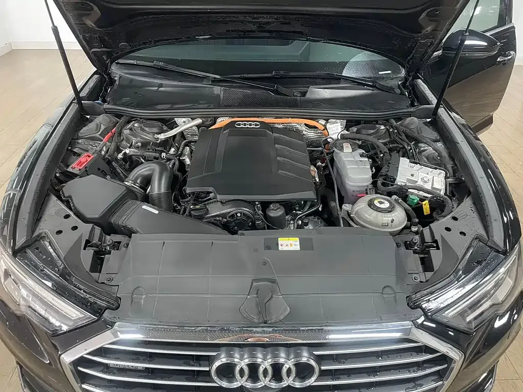 Audi A6L New Energy 2021 из CN, фото 10