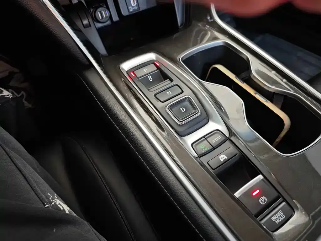 Honda Accord — фото 5