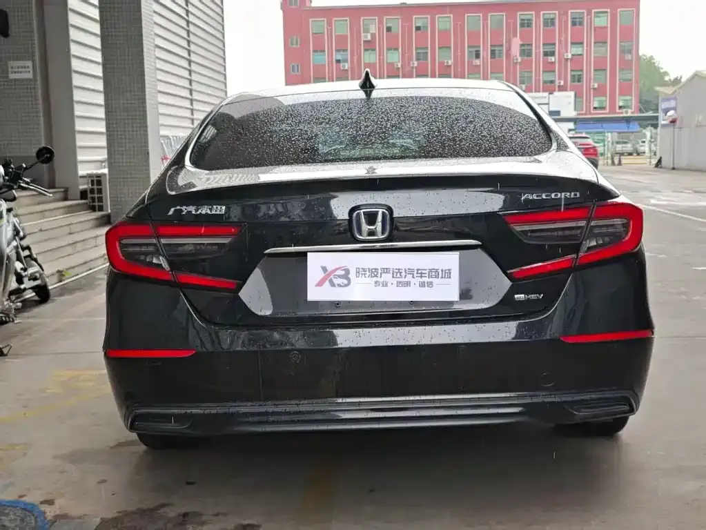 Honda Accord — фото 3