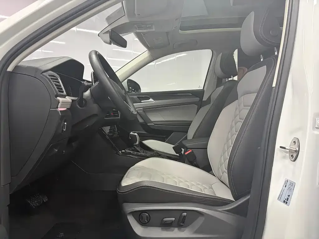 Volkswagen Tayron 2022 из CN, фото 3