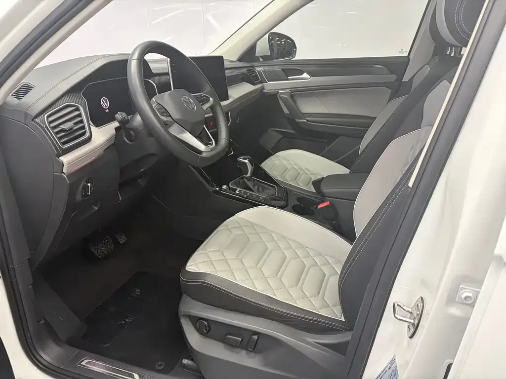 Volkswagen Tayron 2022 из CN, фото 4