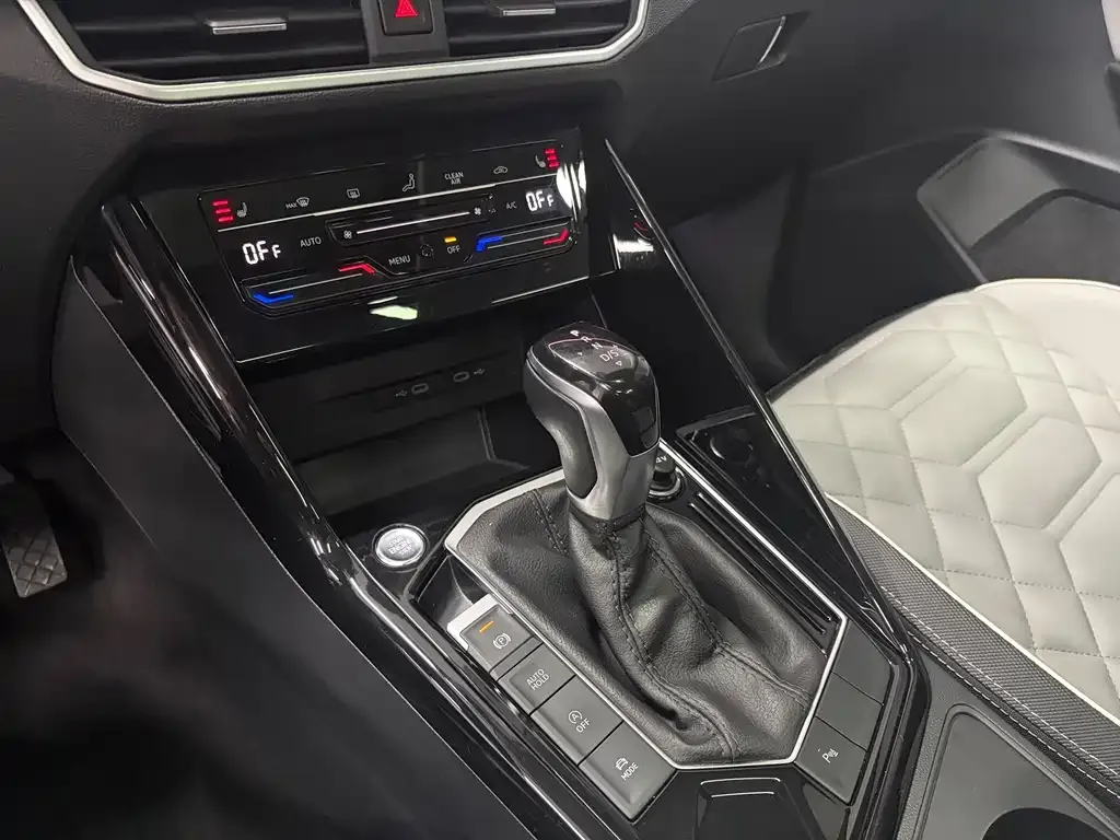 Volkswagen Tayron 2022 из CN, фото 6