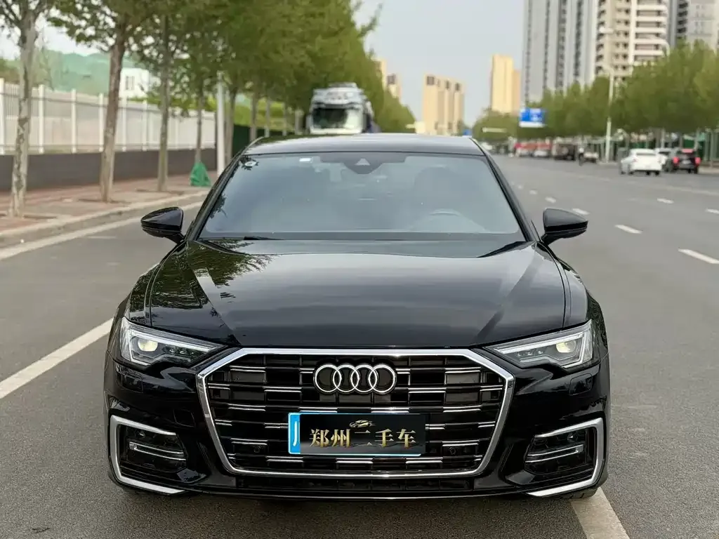 Audi A6L — фото 2