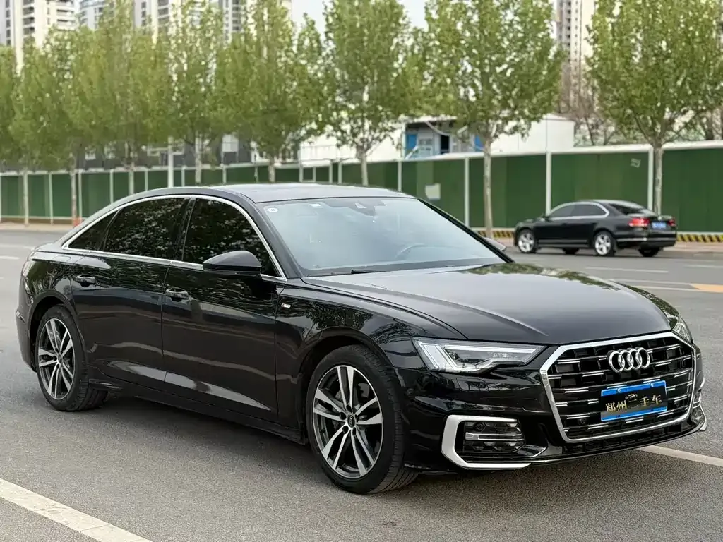 Audi A6L — фото 9