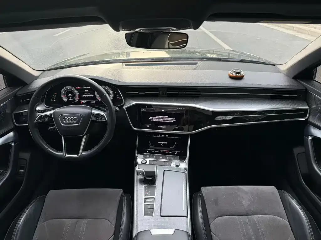 Audi A6L — фото 3