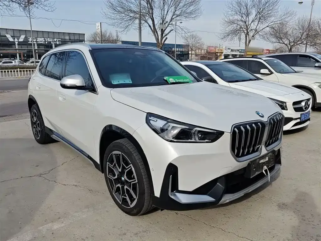 BMW X1 — фото 7
