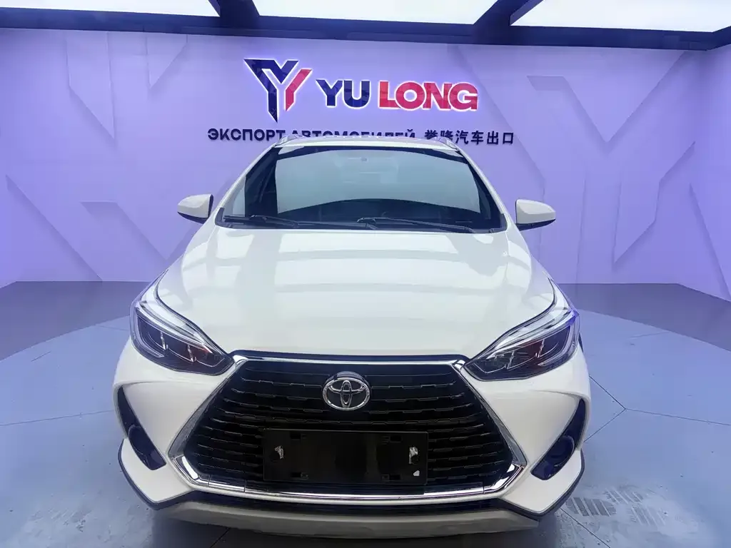 Toyota Yaris L