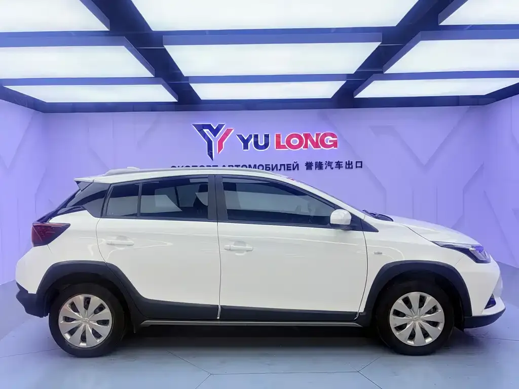 Toyota Yaris L 2022 из CN, фото 5