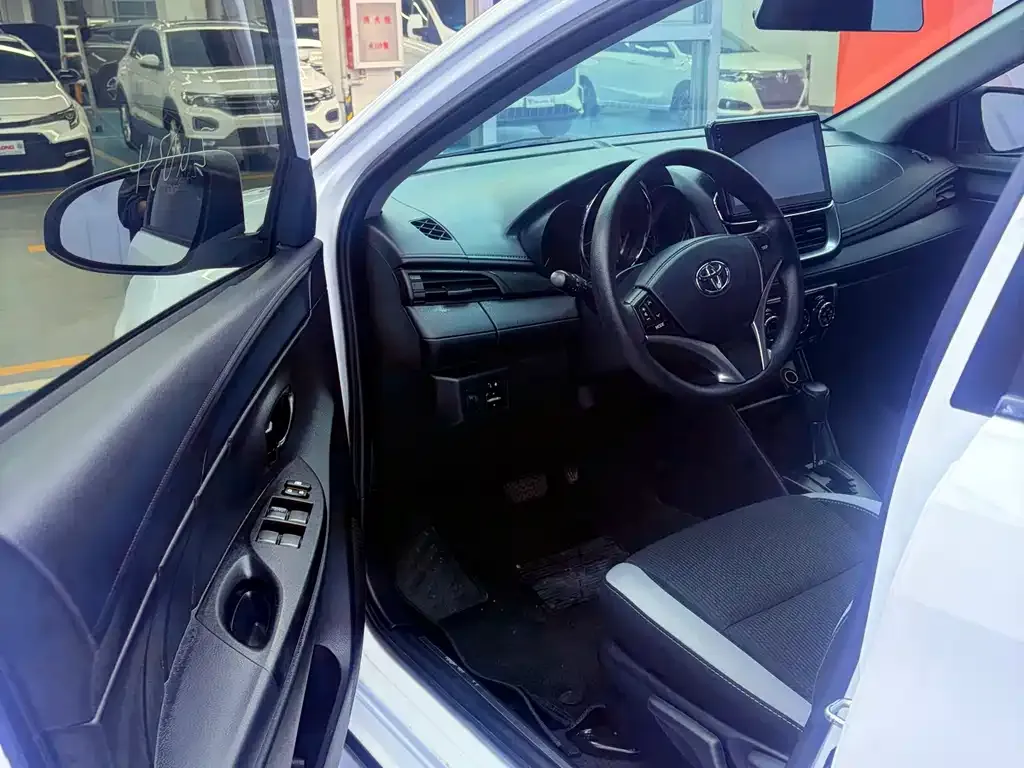 Toyota Yaris L 2022 из CN, фото 2
