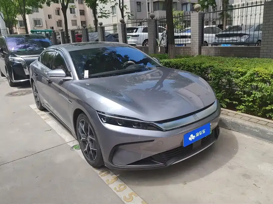 BYD Han — фото 1