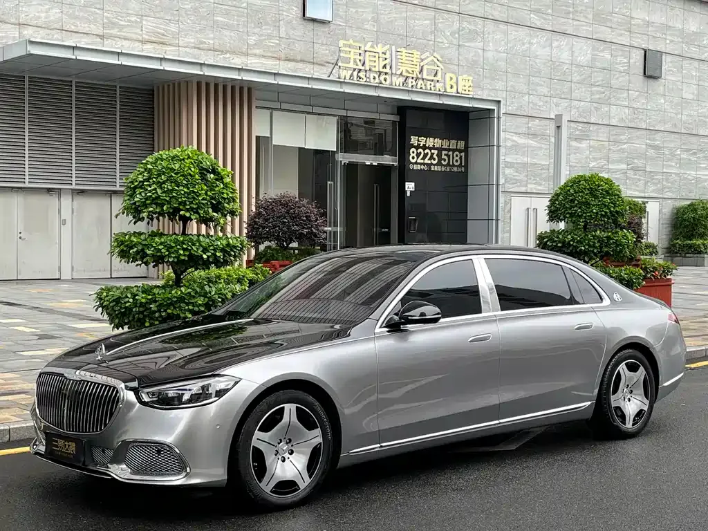 Mercedes-Benz S-Class — фото 1