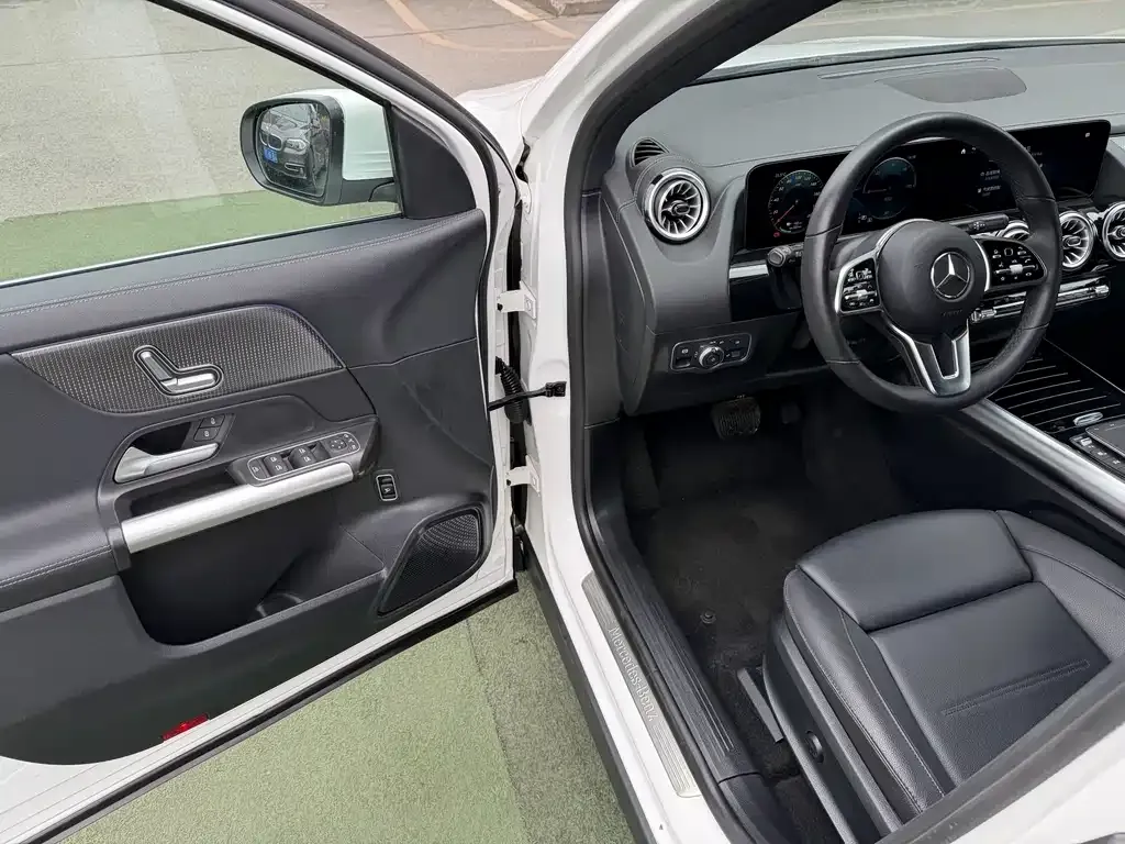 Mercedes-Benz EQA 2023 из CN, фото 7