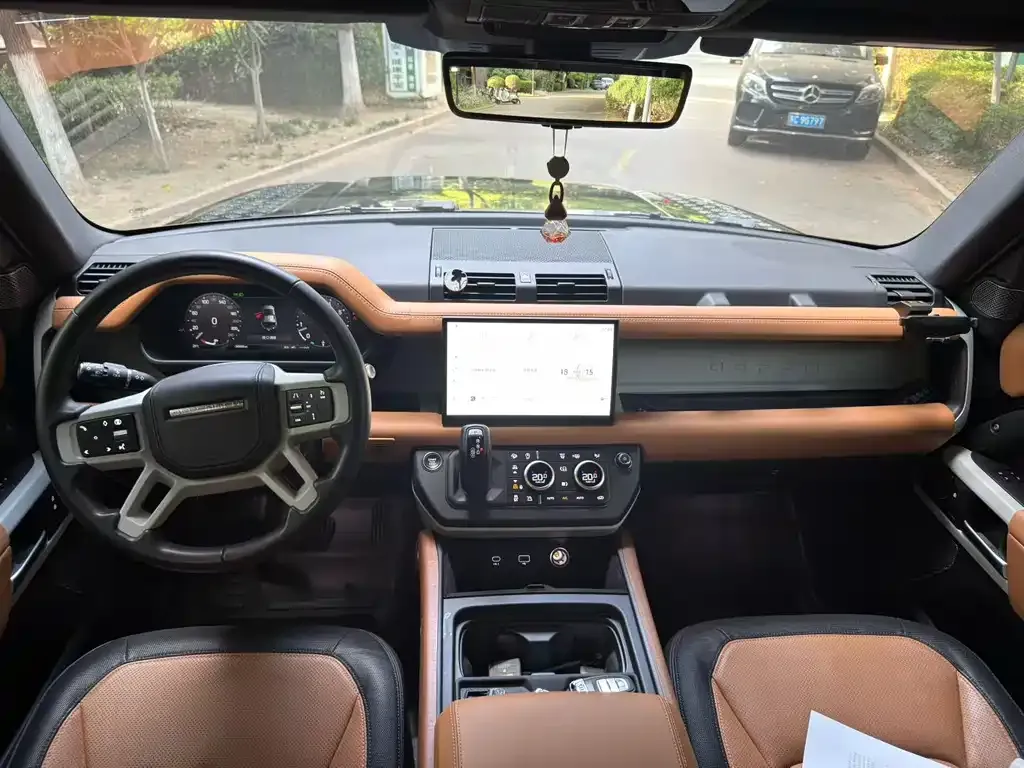 Land Rover Defender — фото 3