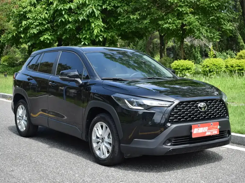 Toyota Corolla Cross 2024 из CN, фото 8