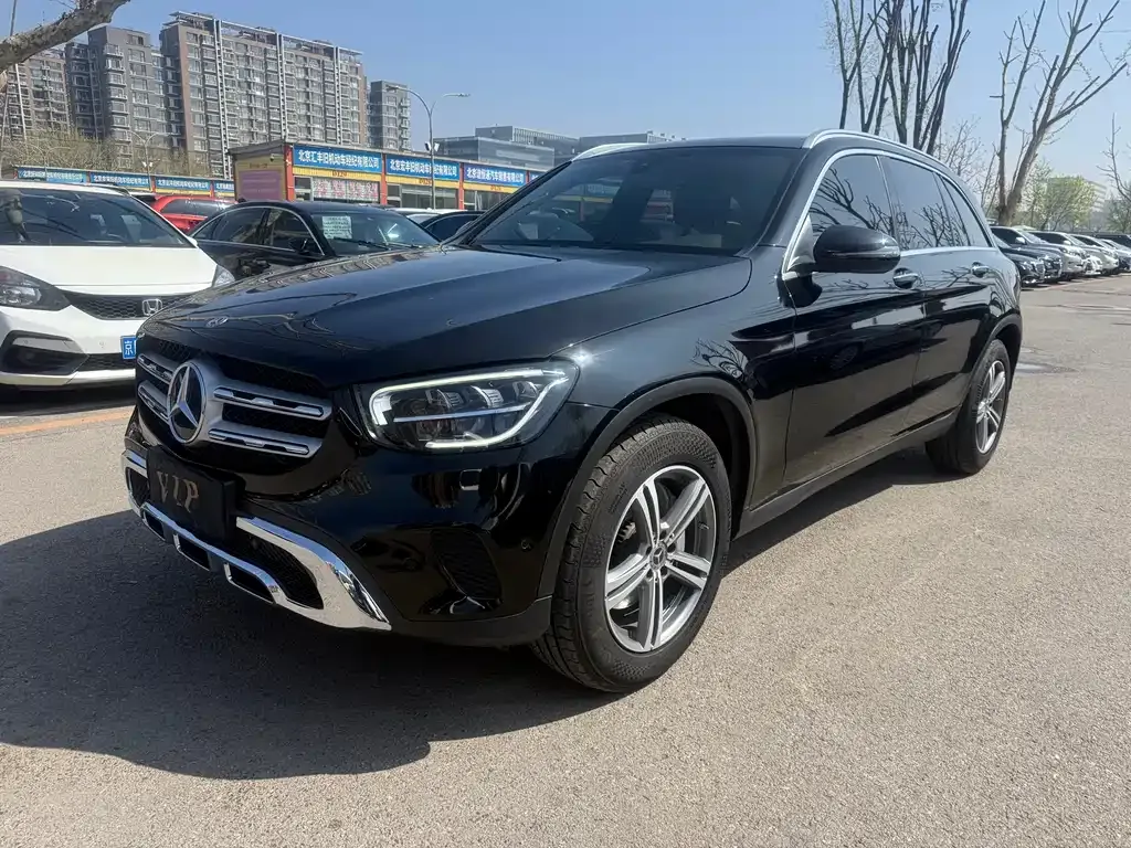 Mercedes-Benz GLC — фото 1