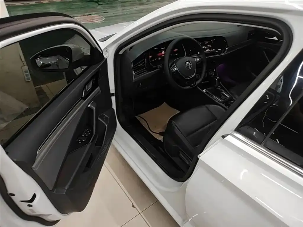 Volkswagen Sagitar 2021 из CN, фото 4