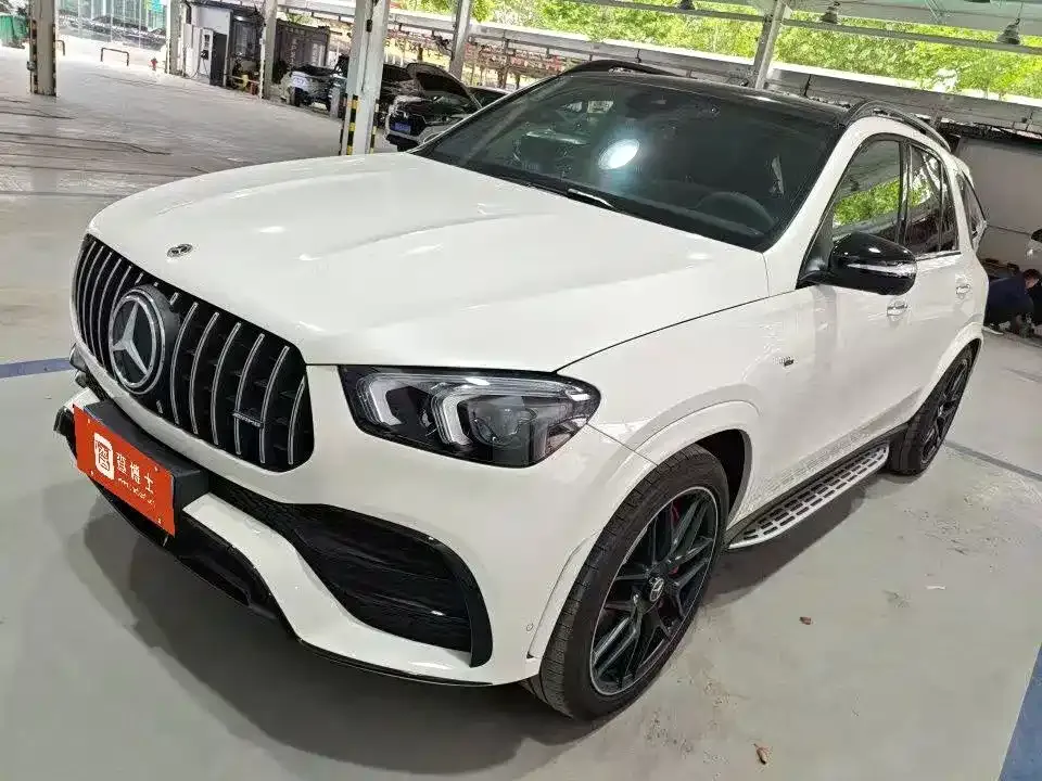 Mercedes-Benz GLE AMG — фото 1