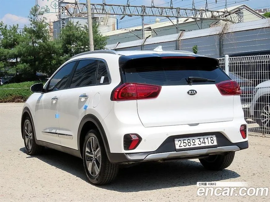 Kia Niro 2021 из KR, фото 5