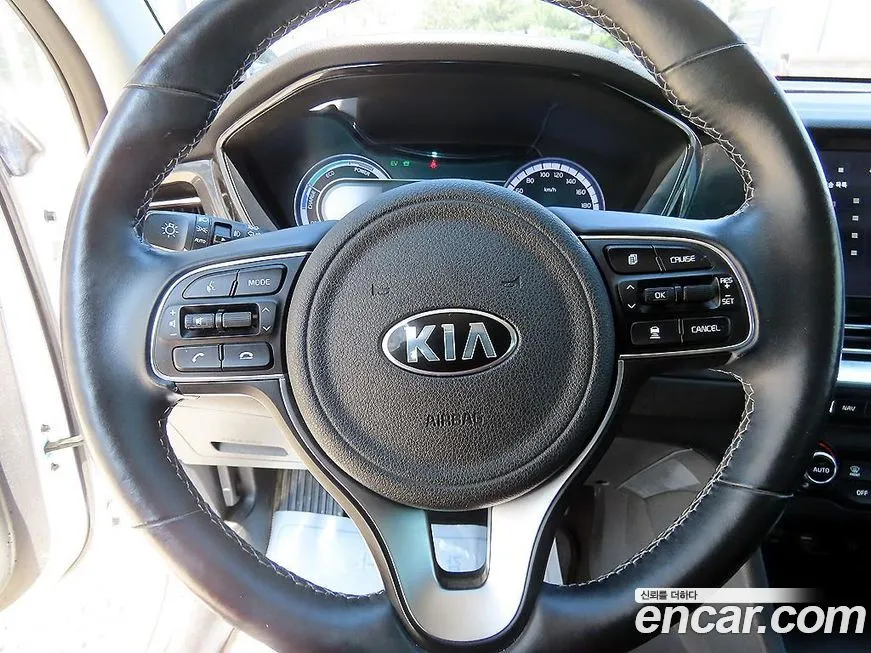 Kia Niro 2021 из KR, фото 8