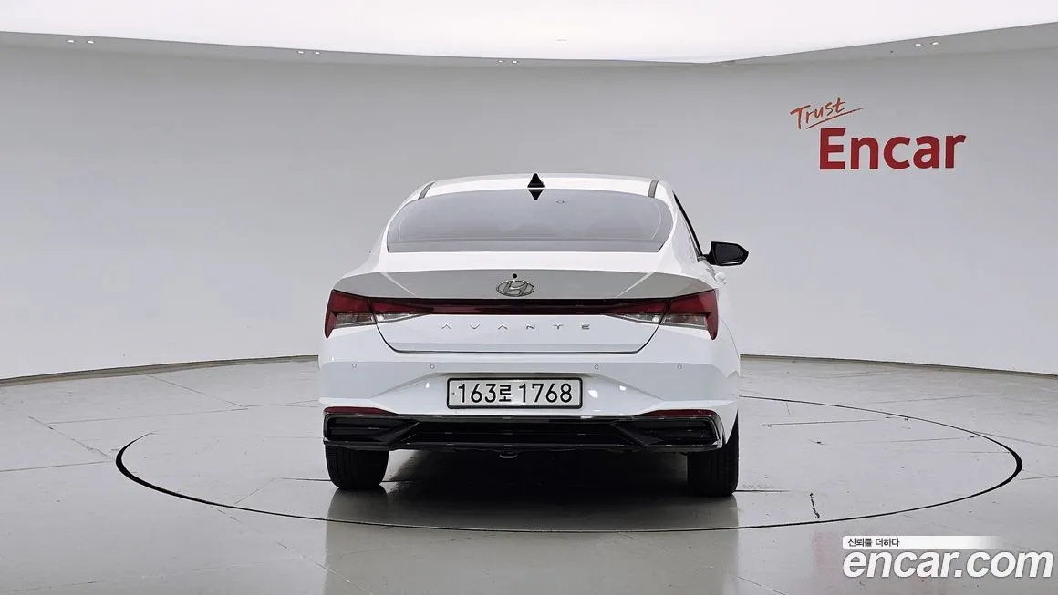 Hyundai AVANTE — фото 2
