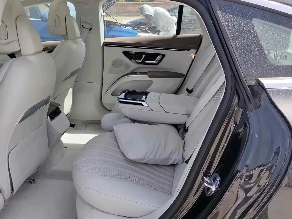 Mercedes-Benz EQS 2024 из CN, фото 8