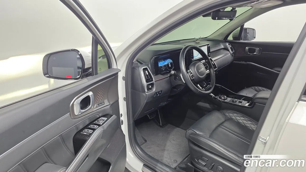 Kia Sorento — фото 6