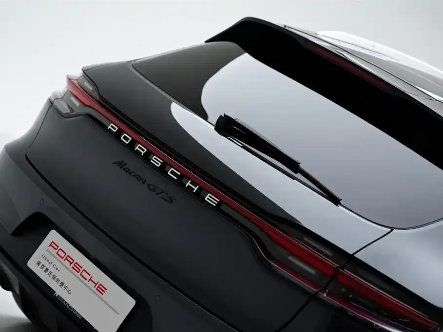 Porsche Macan — фото 6