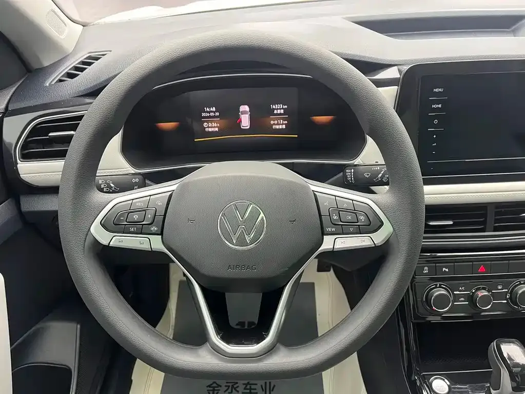 Volkswagen Tharu — фото 7