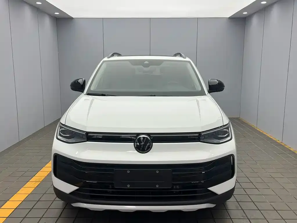Volkswagen Tharu — фото 4