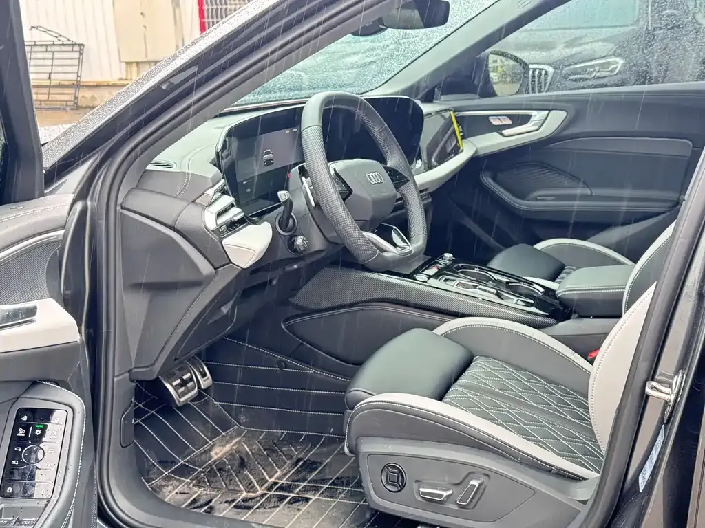Audi A5L 2026 из CN, фото 2